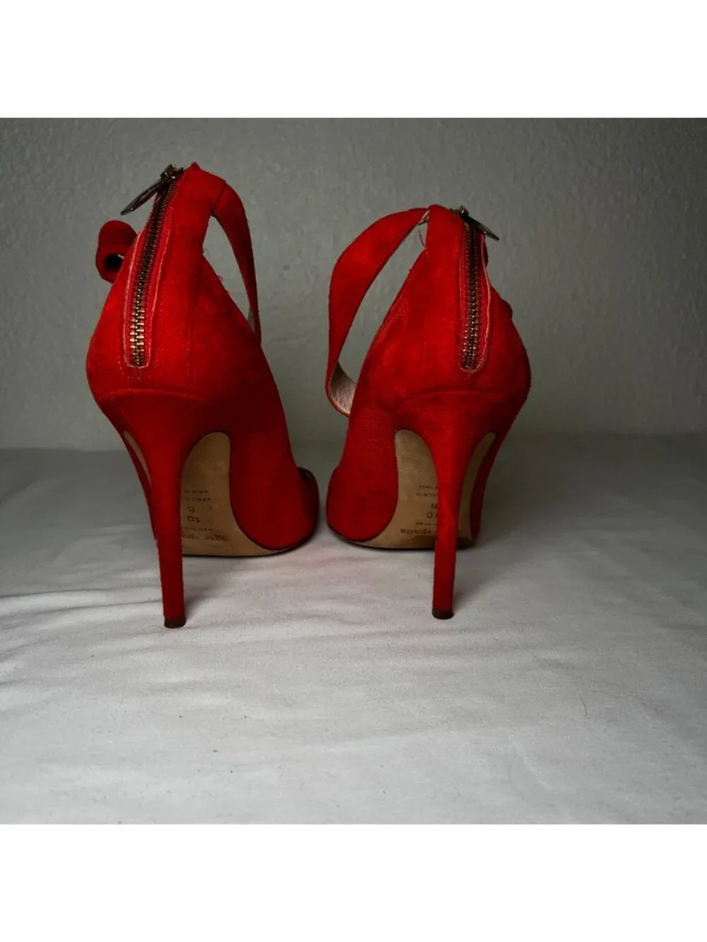 Kate Spade Levie Ankle Strap Bow Suede Stiletto Pumps Red Pointed Toe Size 10
